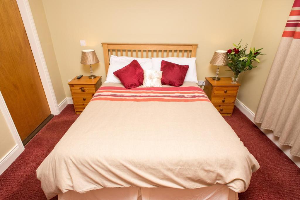 Larkin'S Pub, Restaurant, And B&B Milltown  Quarto foto
